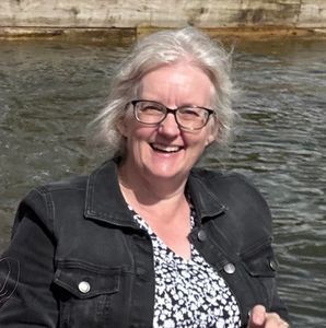 Meet your Posher, Kay